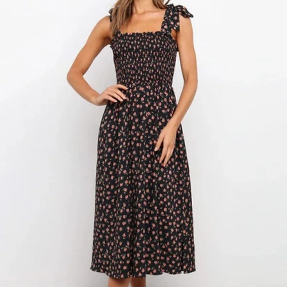 Violette Floral Tube With Adjustable Straps Maxi Dress - Picture 2 of 6